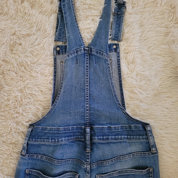 Madewell Slim Cropped Overalls - Picture 3 of 8